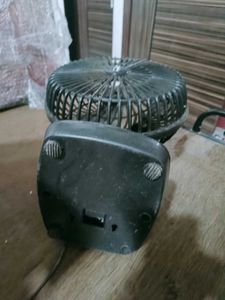 Gyro Mini Desk Fan