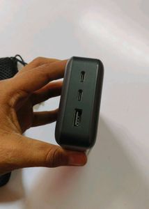 Spigen ArcPack 30000mAh Power Bank, PD3