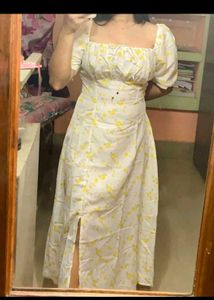 Chic Floral Off-Shoulder Midi Dress