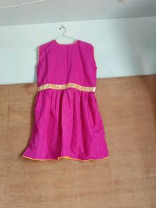 Cute Pink Girls&#39; Dress