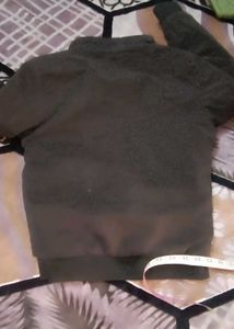 Black Simple Jacket