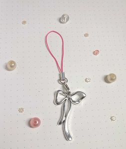 Bow Phone Charm ⋆. 𐙚 ̊