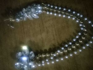 Stylish Designer Brooch – Like New | Bloch