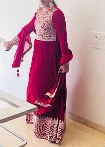 Read Long Ethnic Gown