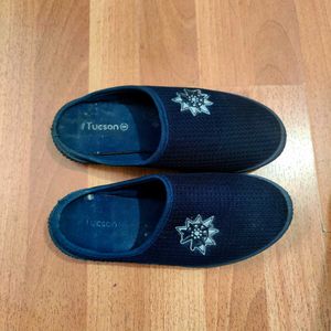 3 Women Slippers Combo
