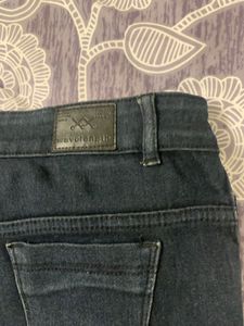 32in Black Women Jeans