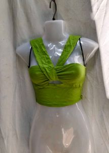 581210. Green Crop Top