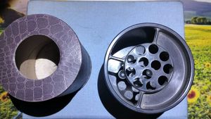 2 Pen stands with 4 pens