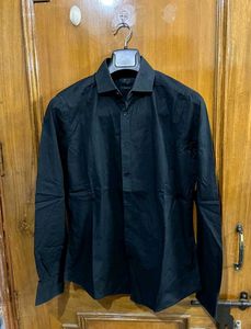 WESTSIDE BLACK SLIM FIT COTTON SHIRT (38)