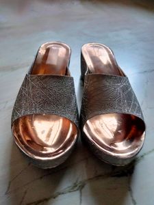 Heel Chapal