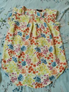 Floral Print Ruffle Sleeve Top