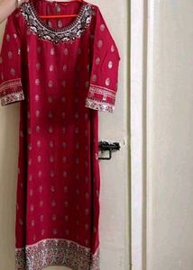 W embellished kurta