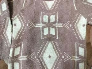 🇨🇦Patterned Gorgeous Sweater🇨🇦