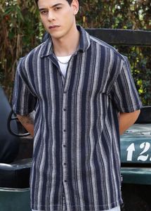 Roadster Lifestyle Co. Spread Collar Short Sleeve