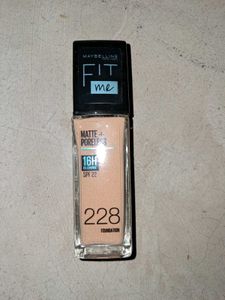 Maybelline fit me foundation