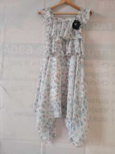 Gown (Girl)