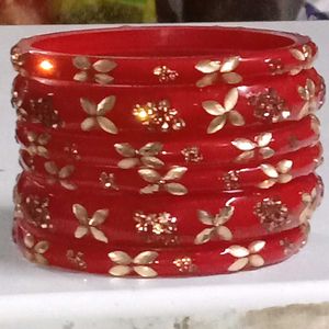 Maroon Colour Bangles Ser For Ladies
