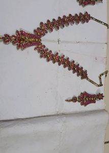 Pink And Golden Stones Jwellery Set