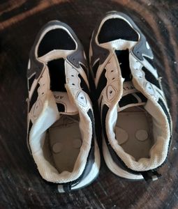 Women Sneaker