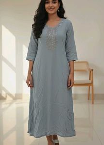 Elegant Grey Embroidered Kurta