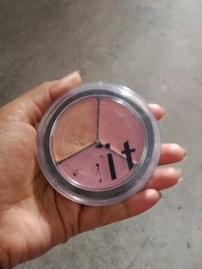 3-Color Concealer Palette