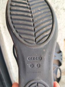 Comfortable Black Crocs Slides