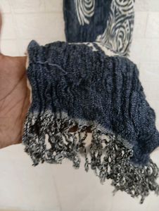 Stylish Black &amp; White Scarf