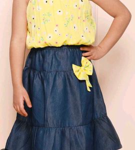 Cute Girls Outfit💛💛