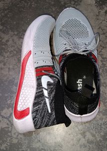 Sports Shoes