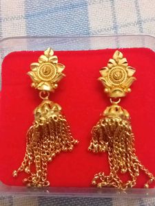 Jewellery Set With 2 Gold Plated Earring