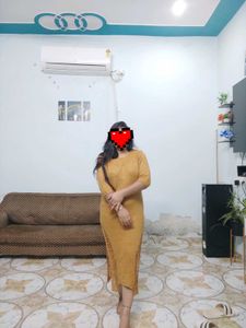 Elegant Knit Midi Dress (34 to 36 bust)
