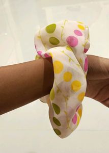 Colourful Dotted Scrunchies (1PC)