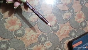 Swiss Beauty Lip Liner