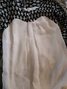 Chic White &amp; Black Top