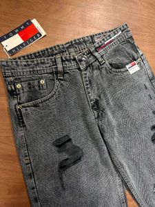 Tommy Hilfiger Ripped Jeans