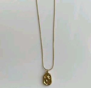 Gold Rose Neckchain