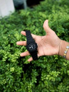 Black SARA Watch