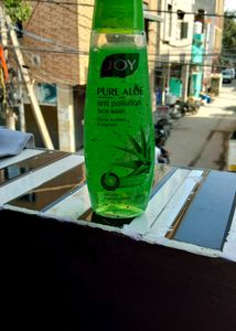 Joy Aloe Anti Pollution Face Wash