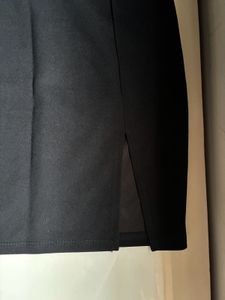 Black Mini Slit Skirt