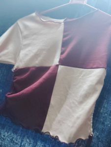A Beautiful Crop Top With Blocked Colour