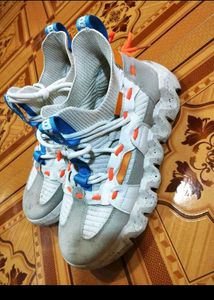 BK Sport Sneakers