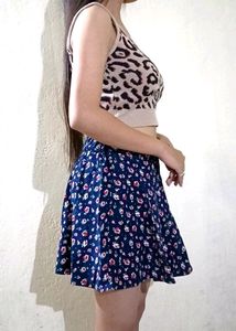 Vibrant Blooms: Blue Floral Short Skirt - FreeUp Your Style