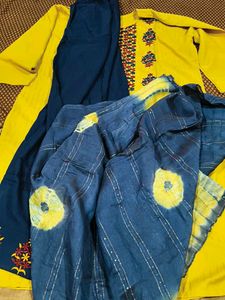 Embroidered Yellow Kurti pant with duppata