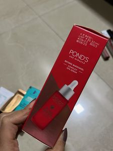 Skincare Bundle: Innisfree, Pilgrim, Loccitane