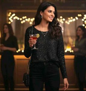 Sparkly Black Sweater Top (⁠◕⁠ᴗ⁠◕⁠✿⁠) ✨
