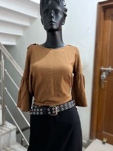 Fitted Brown Top