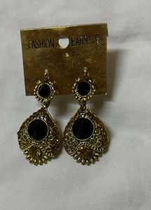 Vintage Style Black &amp; Gold Earrings