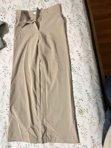 H&amp;M Trousers