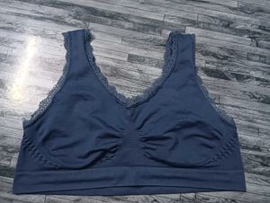 Sports Bra 34 Size 💚