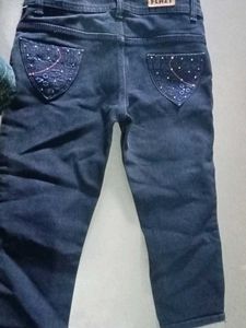 Embroidered Capri Jeans